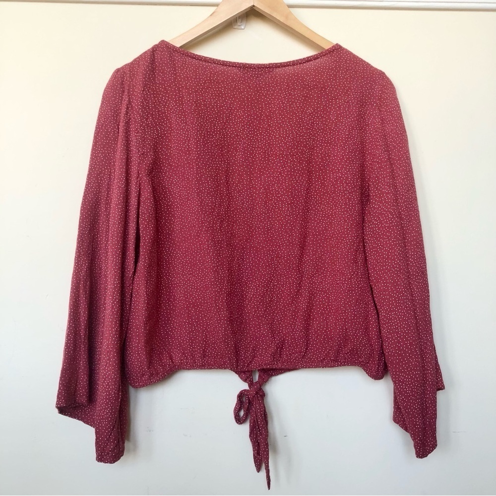 American Eagle Cropped Red Polka Dot Wide Sleeve Top Size Large - Picture 8 of 8